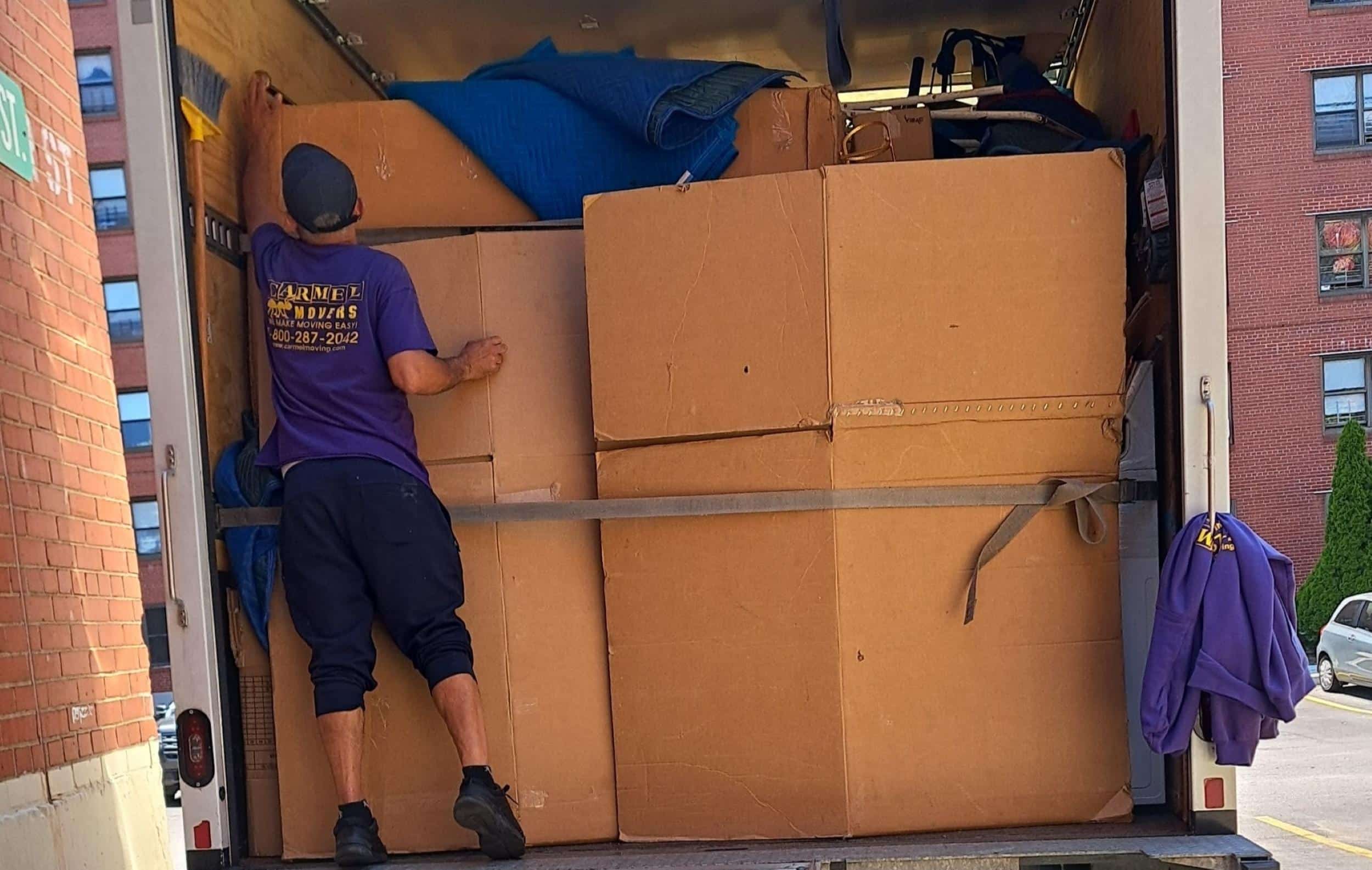 Licensed Local Movers Serving Framingham, MA Affordable and Reliable Local Movers in Framingham, MA